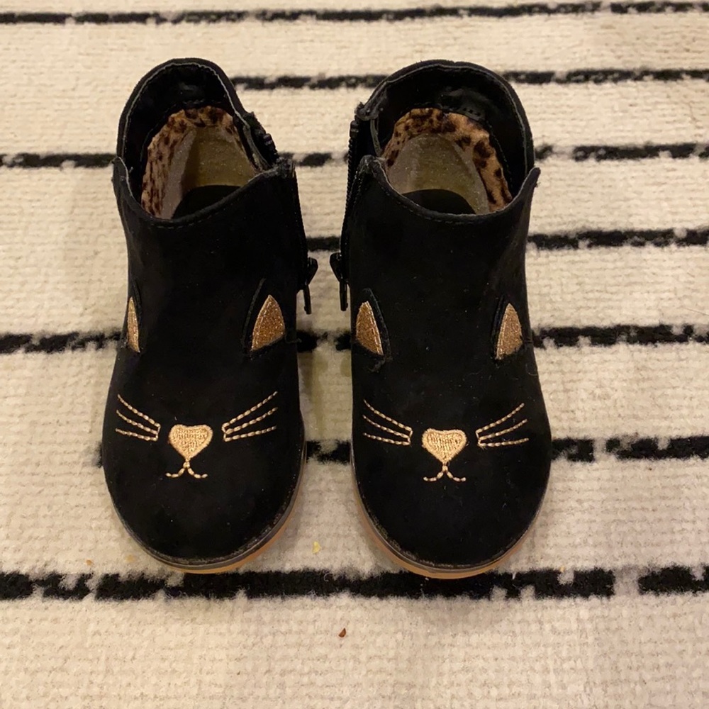 Cat boots